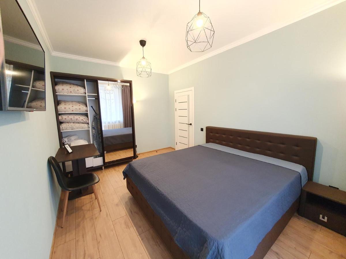 All New And Cozy Apartment In The Silence Center Chisinau Luaran gambar